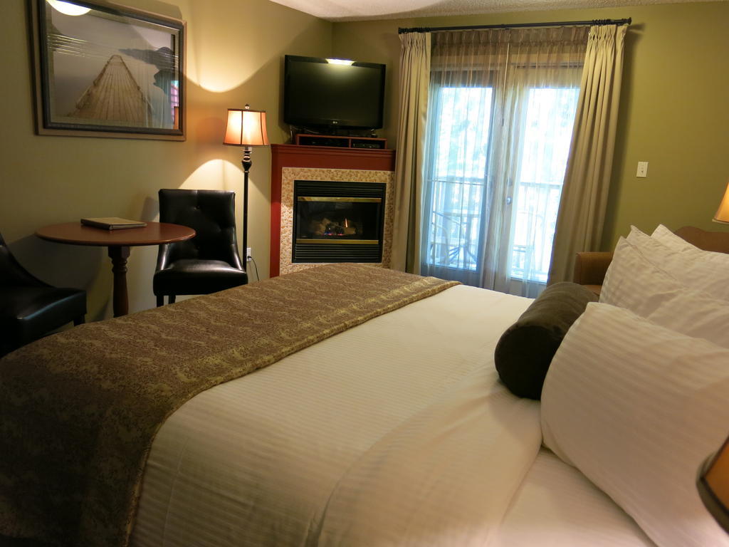 Village Creek Country Inn Westerose الغرفة الصورة
